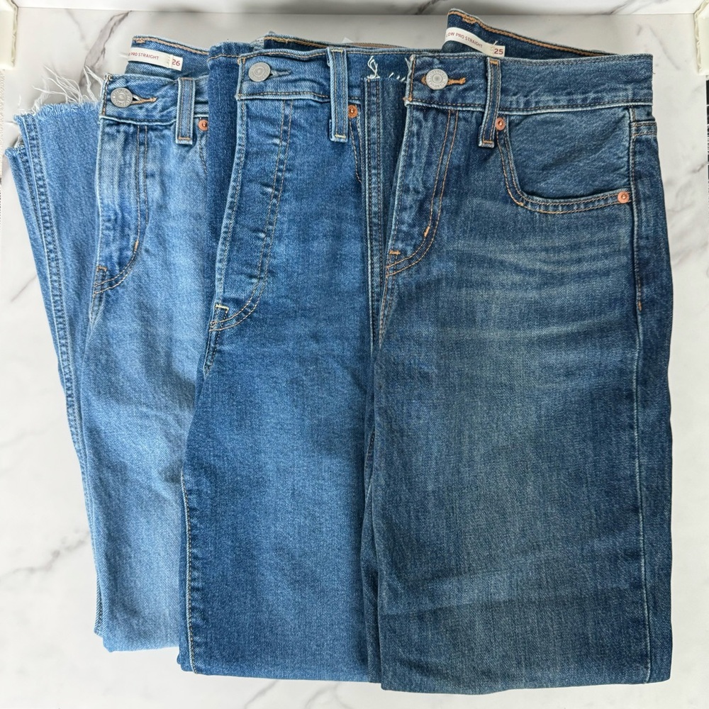 ‼️BUNDLE‼️ Set of 3, Size 25/26 Levi's Denim Jeans